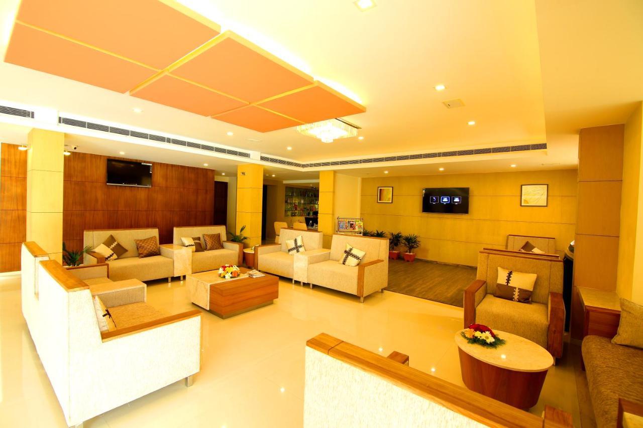 Hotel Hillway Park Коллам Экстерьер фото