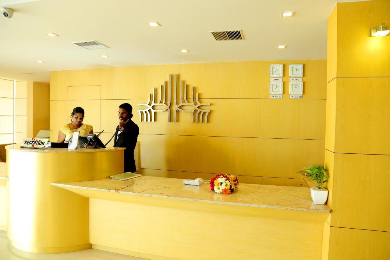 Hotel Hillway Park Коллам Экстерьер фото