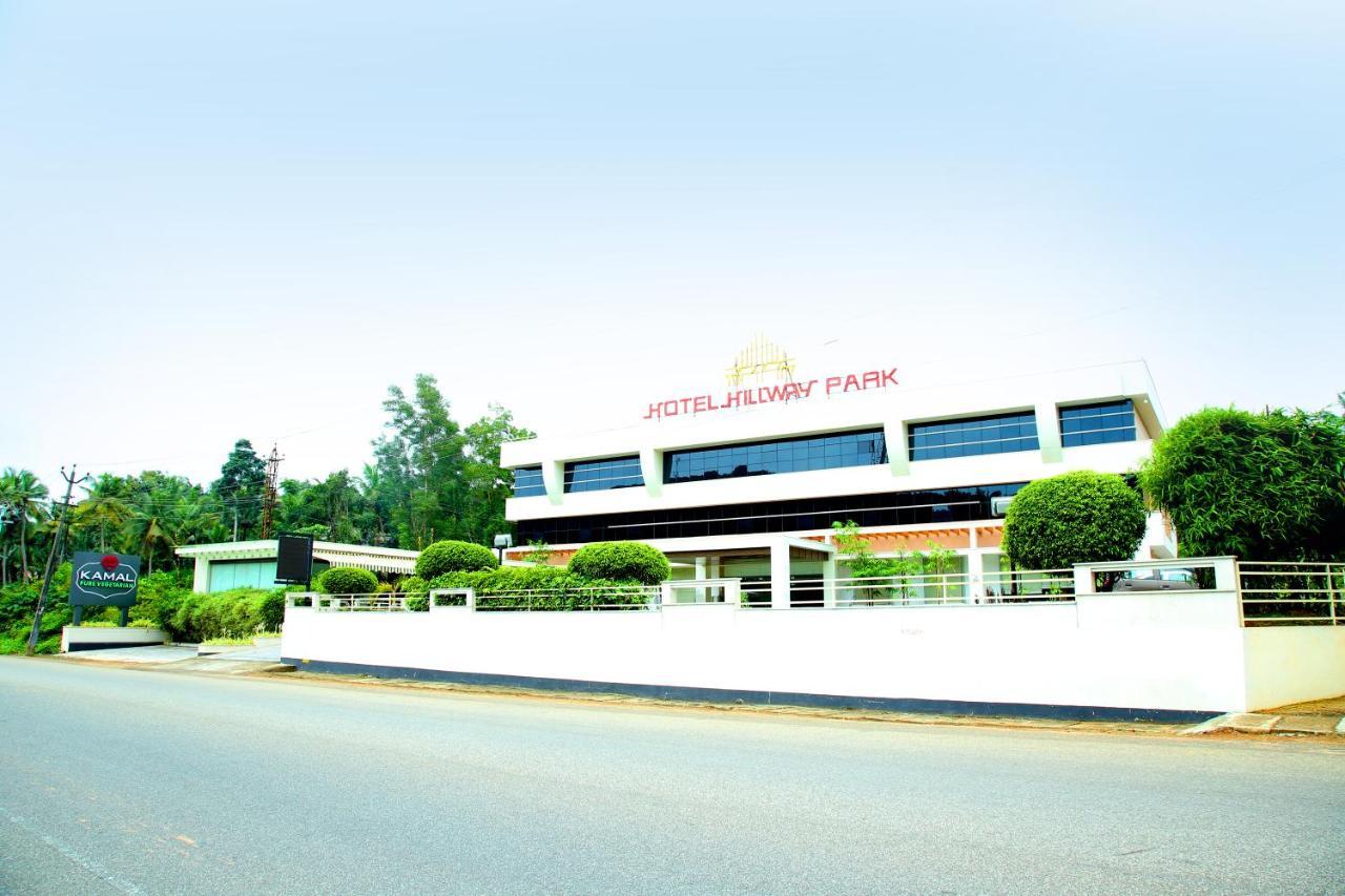 Hotel Hillway Park Коллам Экстерьер фото
